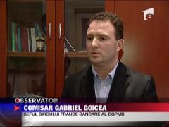 A golit banca pentru amant