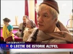 Dacii si romanii au ajuns in mijlocul elevilor din Deva