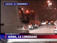 200 de familii din Targu Carbunesti au ramas fara energie electrica din cauza zapezii