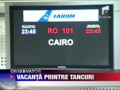 Romanii fac vacanta printre tancuri