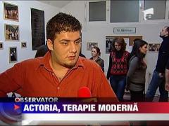 Cursurile de actorie inlocuiesc cu succes sedintele de psihoterapie