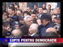 Lupte pentru democratie in Algeria si Yemen