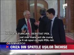 Traian Basescu atacat de fostii colegi de partid