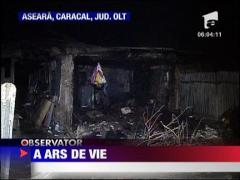 O fetita de 7 ani a ars de vie in propria casa