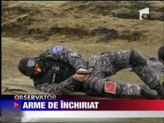 Tot mai multi romani isi cumpara arme!