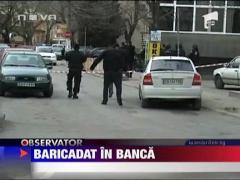 Individ inarmat intr-o banca din Bulgaria