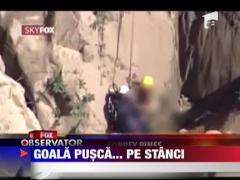 O fata fara haine pe ea a ramas blocata pe o stanca in SUA