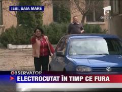 Electrocutat in timp ce fura