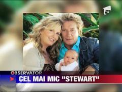 Fiul lui Rod Steward, vedeta la 8 luni