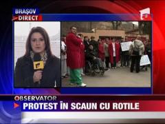 Protest in scaun cu rotile