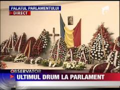 Victor Surdu depus la Palatul Parlamentului