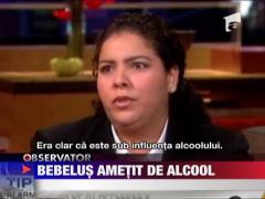 Bebelus imbatat din neatentia unui barman