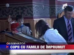 Copii cu familii de imprumut