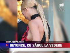 Beyonce, cu sanul la vedere