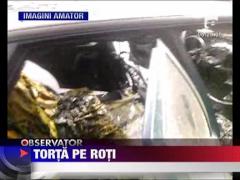 Masina in flacari in Baia Mare