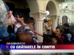 Cimitirele s-au umplut de gratare!