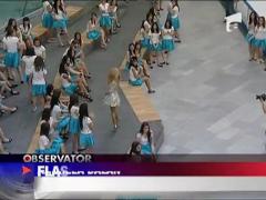Flashmob in mall cu Andreea Balan
