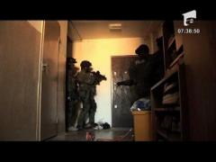 Descinderi in casele suporterilor huligani