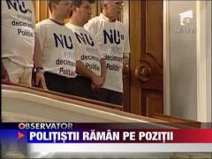 Politistii scapa de disponibilizari‎