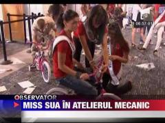 Miss Statele Unite in atelierul mecanic