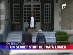 Carla Bruni nu recunoaste inca sarcina