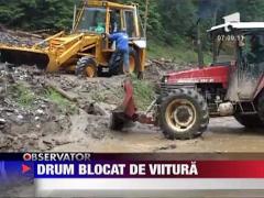 Drum blocat de viitura