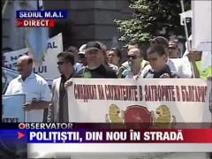 Politstii, la protest
