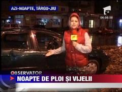 Noapte cu ploi si vijelii