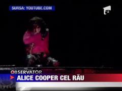 Show terifiant Alice Cooper