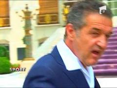 Gigi Becali vrea numai pace