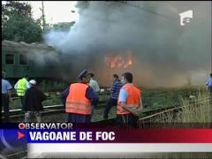 8 vagoane din Gara Simeria, mistuite de flacari‎