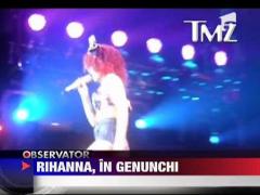 Rihanna a cazut, din nou, pe scena