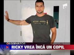Ricky Martin vrea inca un copil