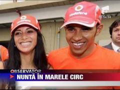 Lewis Hamilton a cerut-o de sotie pe Nicole Scherzinger