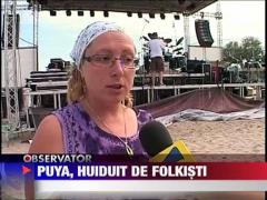 Puya, atacat cu sticle din public in timpul unui recital la Vama Veche