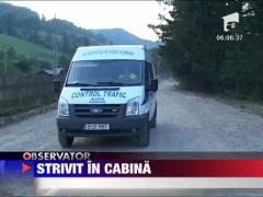 Accident in Suceava: Sofer strivit de cabina masinii