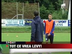 Ronny Levy ii are pe Bourceanu si Nikolic la dispozitie