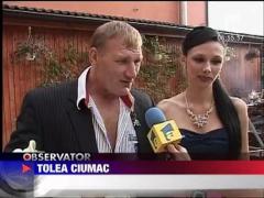 Tolea Ciumac si-a botezat fiul