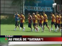 Au aparut "mascatii" la antrenamentul nationalei!