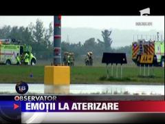 Un avion cu 47 de persoane la bord a derapat de pe pista in SUA