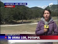 Dupa petrecerea manelistilor, munti de gunoie