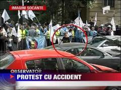Accident spectaculos in fata Ministerului Muncii