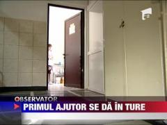 Primul ajutor pentru elevi se da in ture