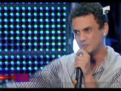 Intrecere stransa la X Factor