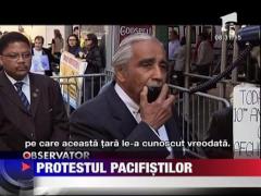 100 de pacifisti au protestat in centru New Yorkului pentru retragerea trupelor din Afganistan