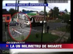 IMAGINI SOCANTE: La un milimetru de moarte!