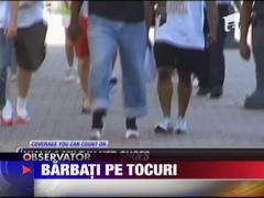 Cea mai noua moda in America sunt pantofii cu toc inalt pentru barbati