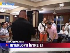 Membrii clanului Butoane se distreaza cot la cot cu Bercea Mondialu