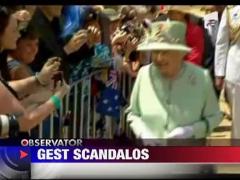 Un barbat a fost arestat in Australia, dupa ce si-a dat pantalonii jos in fata Reginei Elisabeta a 2-a