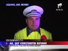 Caruta plina cu caramizi, spulberata pe sosea